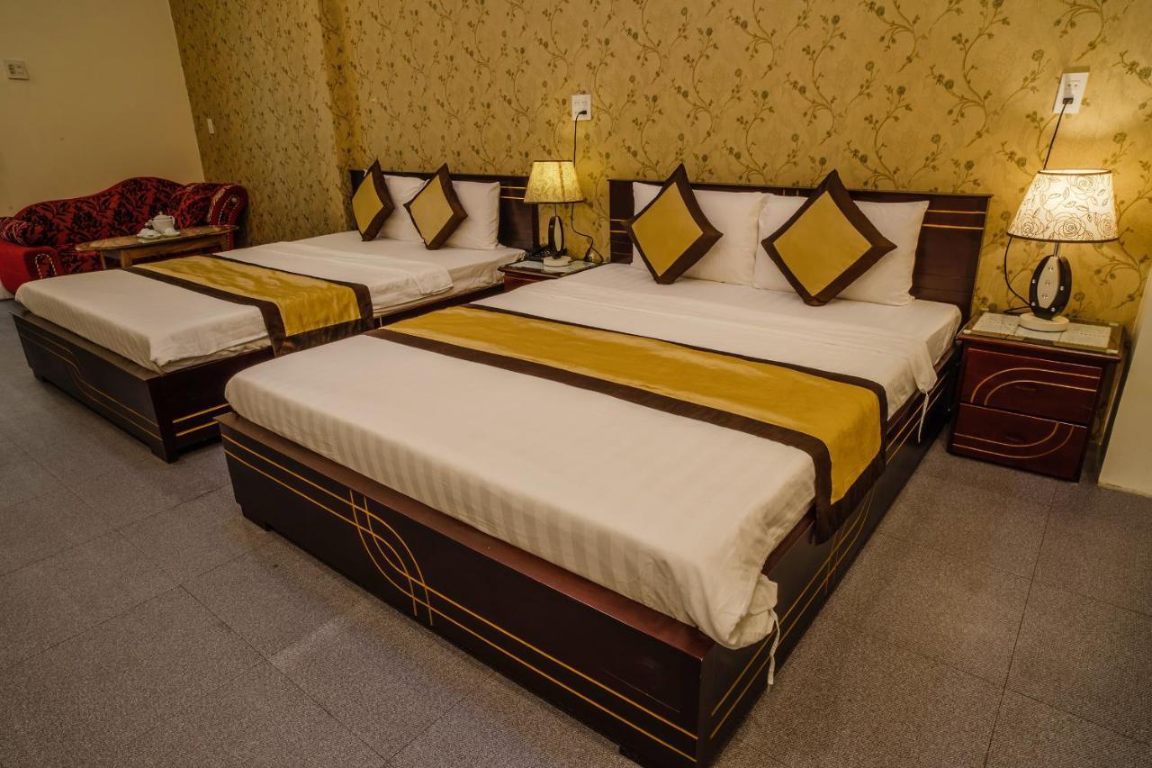 Dong Bao Hotel Chau Doc Exterior photo