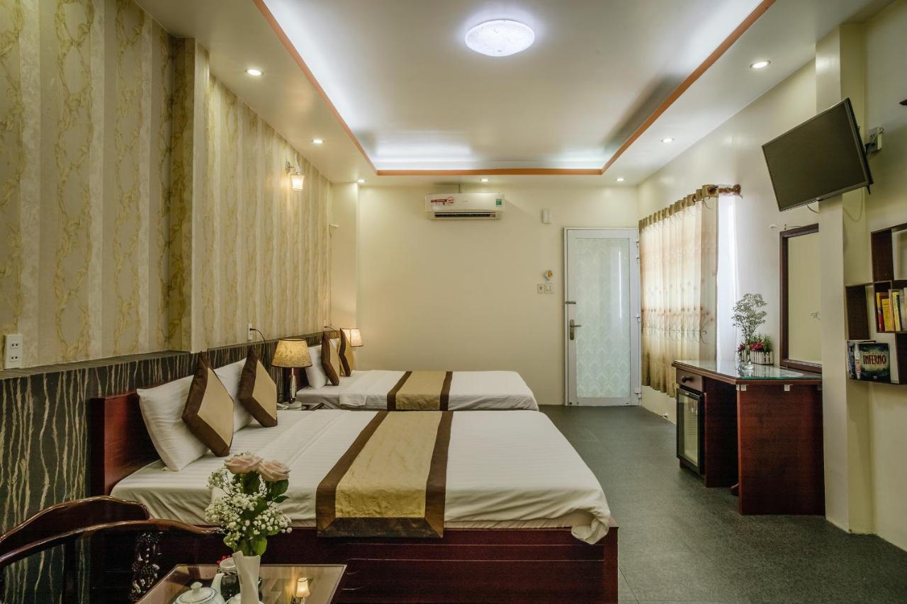 Dong Bao Hotel Chau Doc Exterior photo
